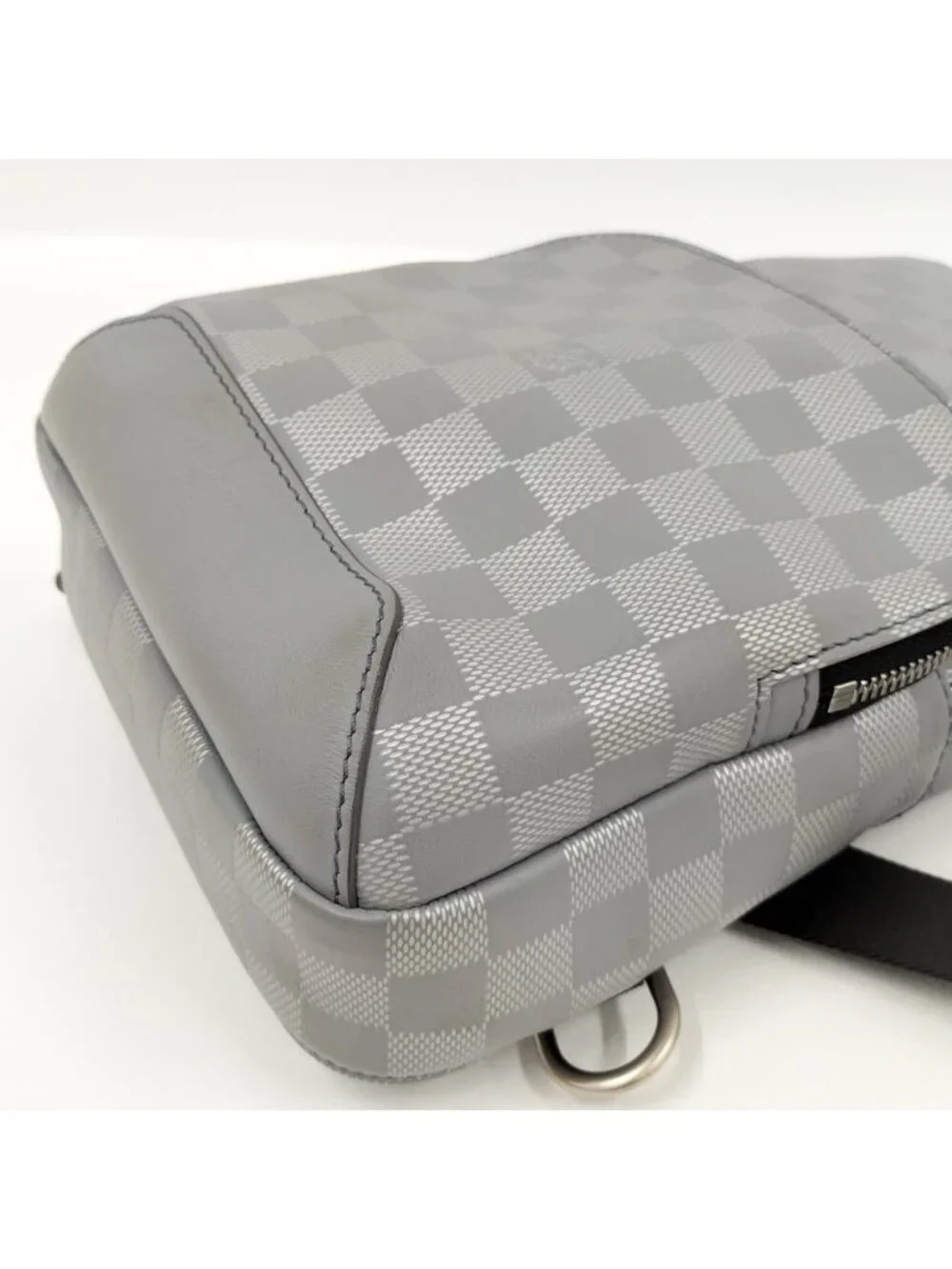 Louis Vuitton this authentic